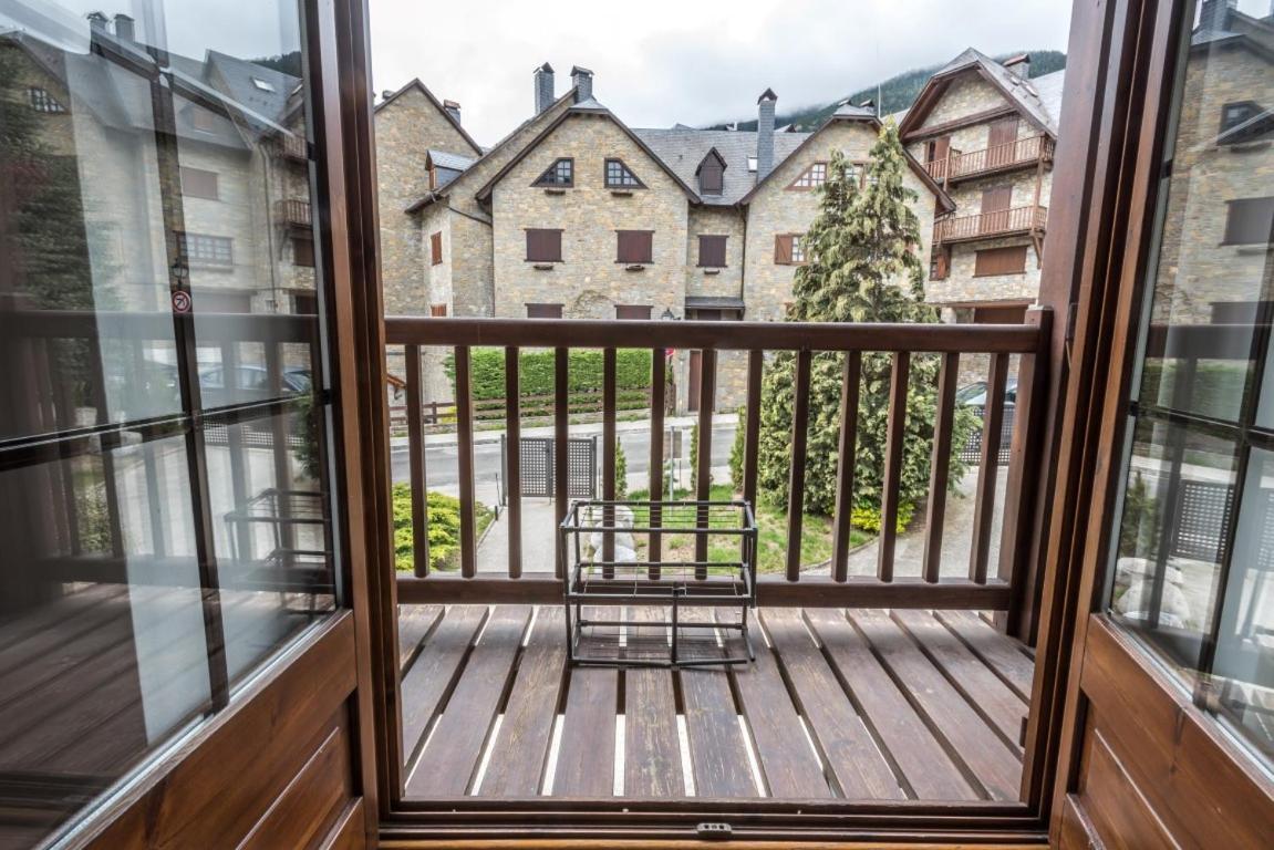 Aparthotel Vielha XV Zewnętrze zdjęcie