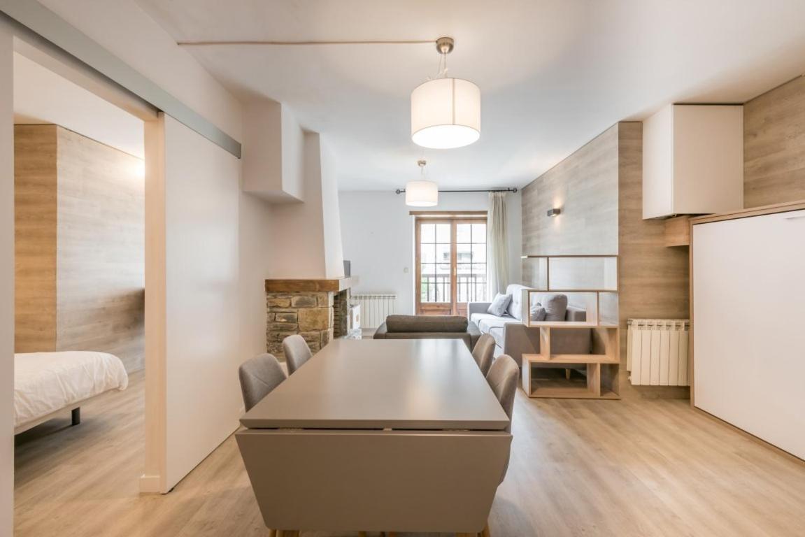 Aparthotel Vielha XV Zewnętrze zdjęcie